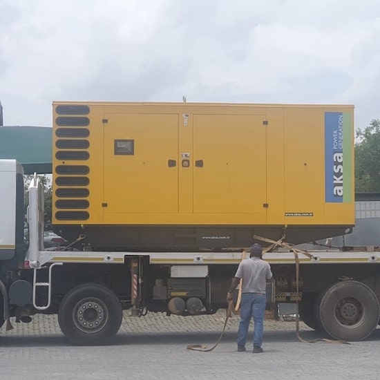 825kVA generator